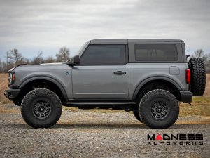 Ford Bronco Running Boards - OV2 Side Steps - Rough Country - 2 Door